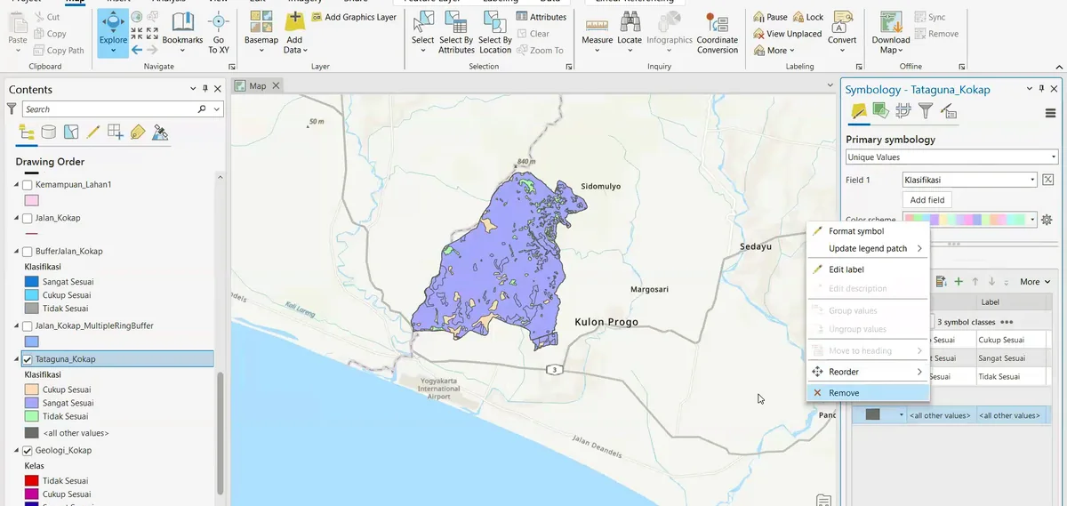 Selecting and checking mapped features